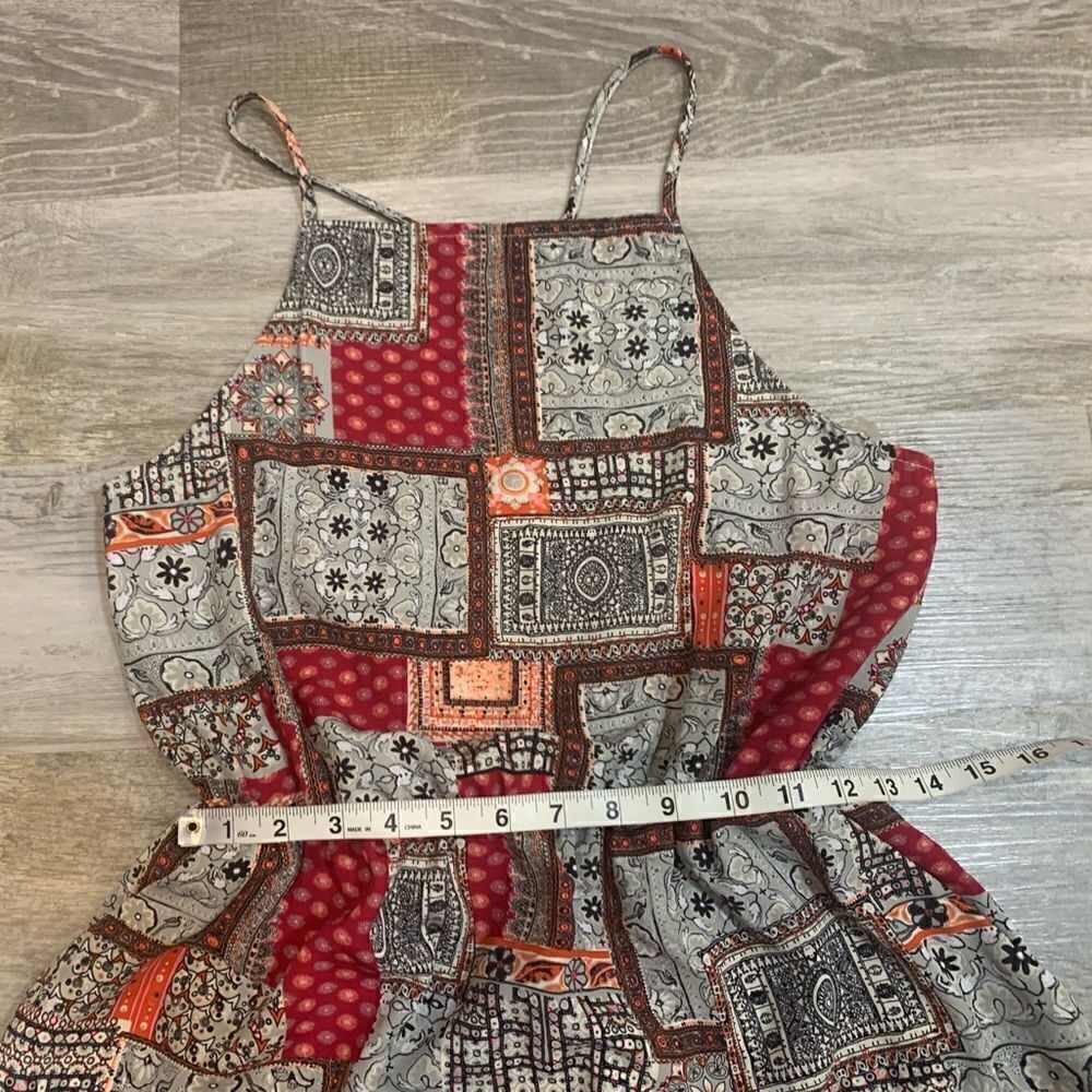 NWT Everly Multi print crisscross back dress with pockets - Picture 9 of 13